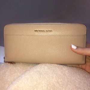 Michael Kors Tan Leather Continental Wallet